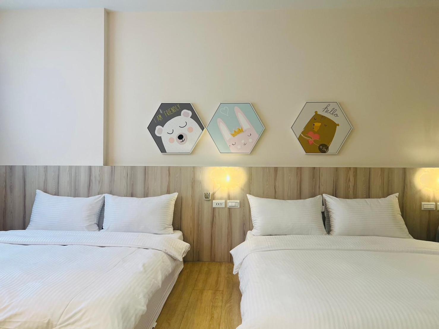 Canal Walk Inn 台南 エクステリア 写真