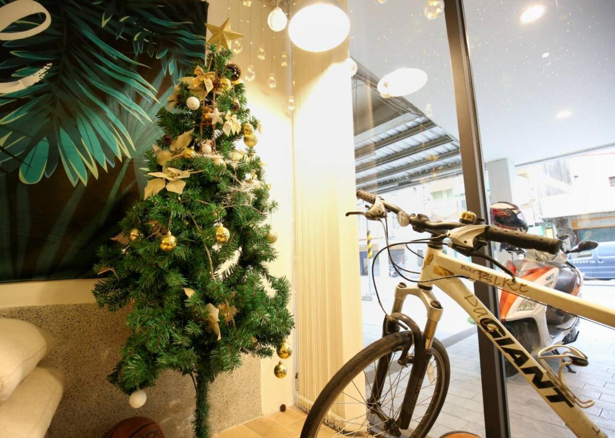 Canal Walk Inn 台南 エクステリア 写真